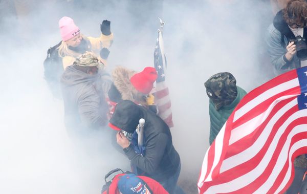Pence, Not Trump, Made Call to Deploy National Guard Against Mob Storming Capitol, Media Claims Pence, Not Trump, Made Call to Deploy National Guard Against Mob Storming Capitol, Media Claims - Sputnik International