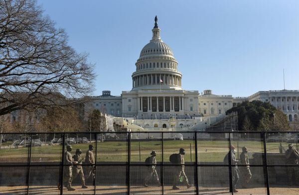 US Police Chief Calls for Permanent Fencing Around Capitol Building Amid Security Concerns US Police Chief Calls for Permanent Fencing Around Capitol Building Amid Security Concerns - Sputnik International