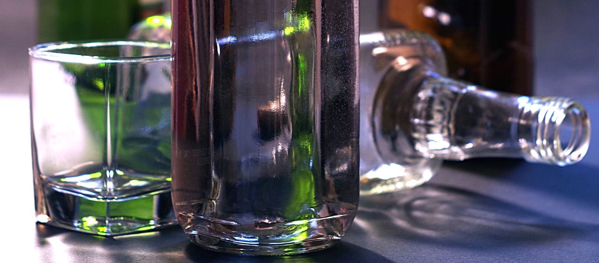 Empty bottles - Sputnik International, 1920, 08.01.2021
