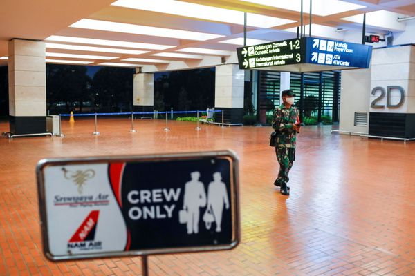 Indonesian Navy Divers Retrieve Black Box From Sriwijaya Plane That Crashed Into Java Sea - Report - Sputnik International