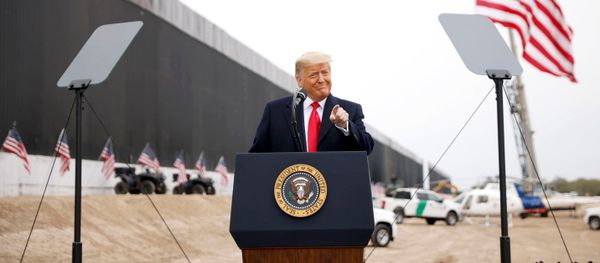 U.S. President Donald Trump gestures as he speaks during a visit at the U.S.-Mexico border wall, in Alamo, Texas, U.S., January 12, 2021 - Sputnik International