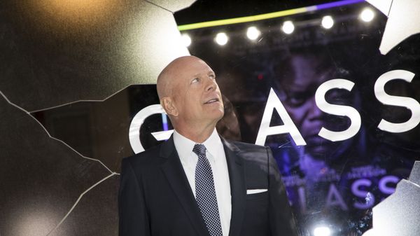 Actor Bruce Willis poses for photographers upon arrival at the premiere of the film 'Glass', in London, Wednesday, Jan. 9, 2019 - Sputnik International