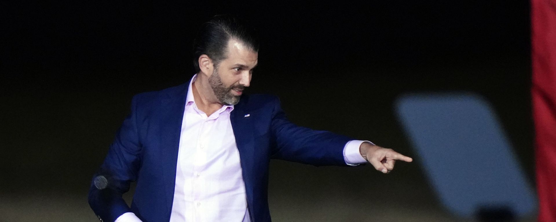 Donald Trump Jr. speaks before President Donald Trump arrives for a campaign rally Donald Trump Jr. speaks before President Donald Trump arrives for a campaign rally - Sputnik International, 1920, 24.09.2024