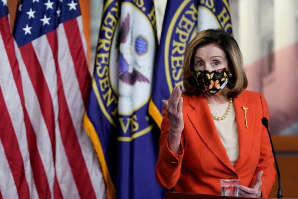House Speaker Nancy Pelosi Calls Lawmakers Bearing Arms in Congress 'Enemy Within' - Sputnik International