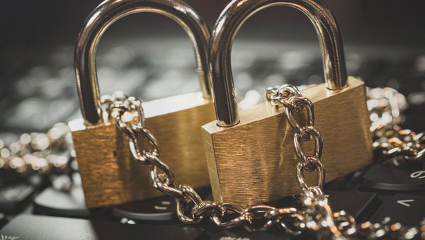 Lock - Sputnik International