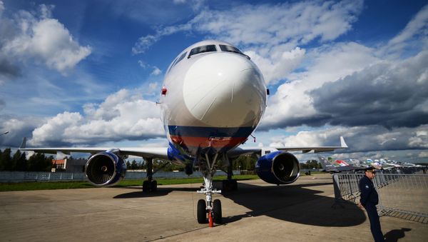 A Tu-214 ON (Open Skies) reconnaissance aircraft designed by JSC Tupolev as a modified version of a Tu-214 passenger airliner A Tu-214 ON (Open Skies) reconnaissance aircraft designed by JSC Tupolev as a modified version of a Tu-214 passenger airliner - Sputnik International