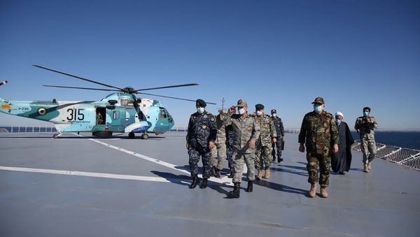 Iran's military exercise in the Gulf of Oman - Sputnik International