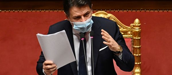 Italian Prime Minister Giuseppe Conte gestures as he addresses senators ahead of a confidence vote, at Palazzo Madama in Rome, Italy January 19, 2021 Italian Prime Minister Giuseppe Conte gestures as he addresses senators ahead of a confidence vote, at Palazzo Madama in Rome, Italy January 19, 2021 - Sputnik International