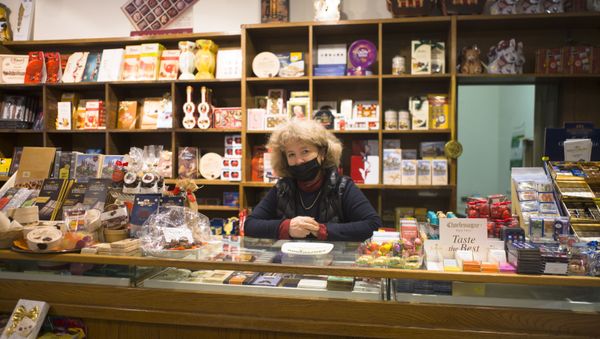 Franziska Schlieter poses for a photo during an interview with the Associated Press inside her gourmet food store in the old city in Meissen, Germany, Monday, Jan. 11, 2021. - Sputnik International