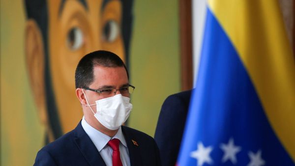 Venezuela's Foreign Minister Jorge Arreaza arrives to deliver a press statement at the Foreign Ministry headquarters in Caracas, Venezuela January 16, 2021. - Sputnik International