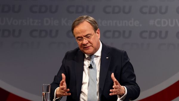 Armin Laschet speaks as he takes part in a discussion with other candidates for the chairmanship of Germany's Christian Democratic Union (CDU) party Friedrich Merz and Norbert Roettgen, at the party's headquarters in Berlin, Germany, January 8, 2021. - Sputnik International