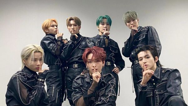 Rookie K-Pop Band E'LAST Drops MV Teaser for a Follow-Up Song - Sputnik International