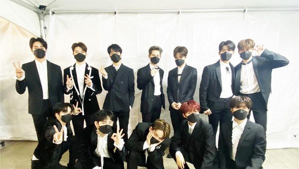 K-pop band TREASURE - Sputnik International