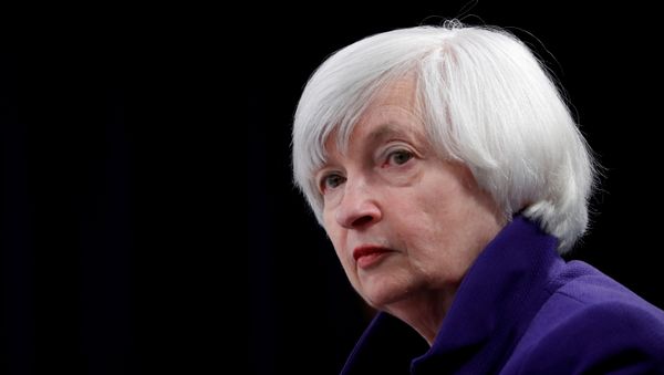 U.S. outgoing Federal Reserve Chair Janet Yellen holds a news conference after a two-day Federal Open Market Committee (FOMC) meeting in Washington, U.S. December 13, 2017 - Sputnik International