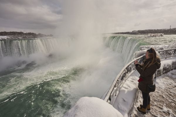 When Steam Turns to Ice: Niagara Falls in Winter When Steam Turns to Ice: Niagara Falls in Winter - Sputnik International