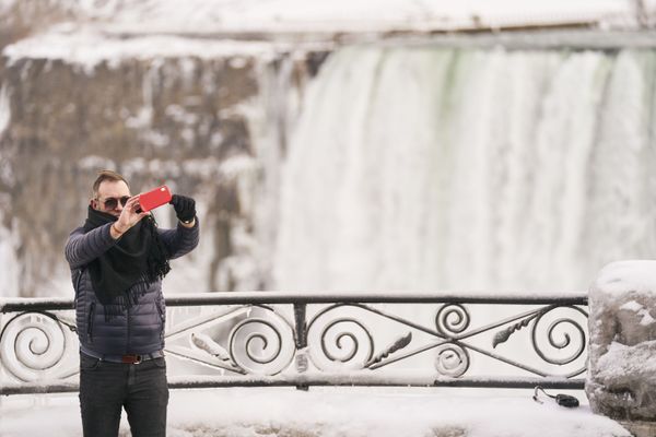 When Steam Turns to Ice: Niagara Falls in Winter When Steam Turns to Ice: Niagara Falls in Winter - Sputnik International