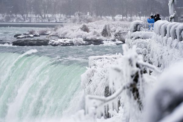 When Steam Turns to Ice: Niagara Falls in Winter When Steam Turns to Ice: Niagara Falls in Winter - Sputnik International