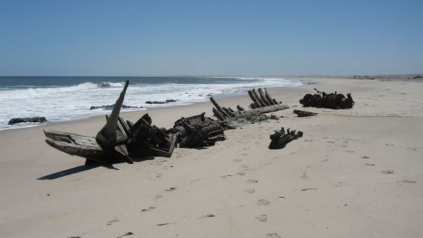 Shipwreck of the «Southwest Seal» (1976) at the Skeleton Coast, Namibia - Sputnik International