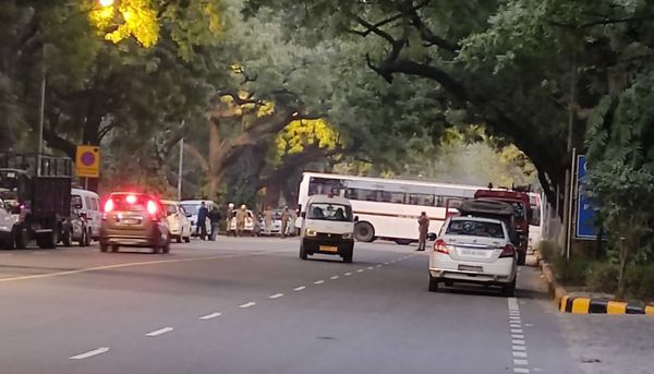 Security Boosted Across New Delhi After Explosion Near Israeli Embassy Treated as Terrorist Incident Security Boosted Across New Delhi After Explosion Near Israeli Embassy Treated as Terrorist Incident - Sputnik International