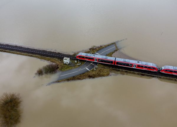 Rhine River Flooding Disrupts Traffic in Germany  - Sputnik International