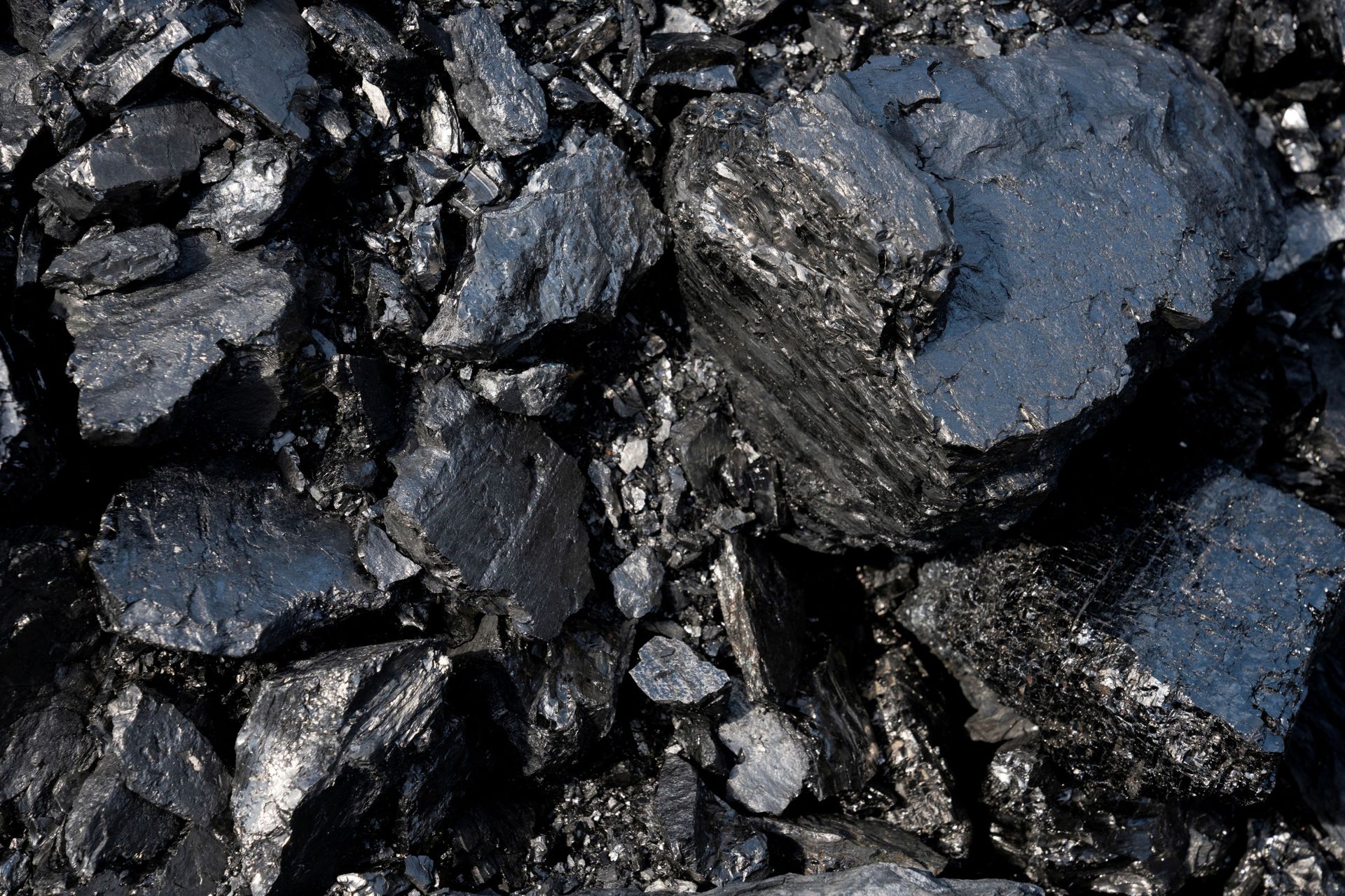 UK Faces Criticism Over Support for Coal Mine Project Ahead of Climate Summit, Reports Suggest UK Faces Criticism Over Support for Coal Mine Project Ahead of Climate Summit, Reports Suggest - Sputnik International, 1920, 05.02.2021
