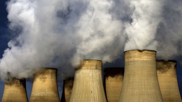 A view of Ratcliffe-on-Soar power station, in Nottingham, England. Britain expects Friday, 21 April 2017 to be the first full day since the Industrial Revolution when it hasn't used coal to generate electricity.  ﻿(David Davies/PA via AP) - Sputnik International