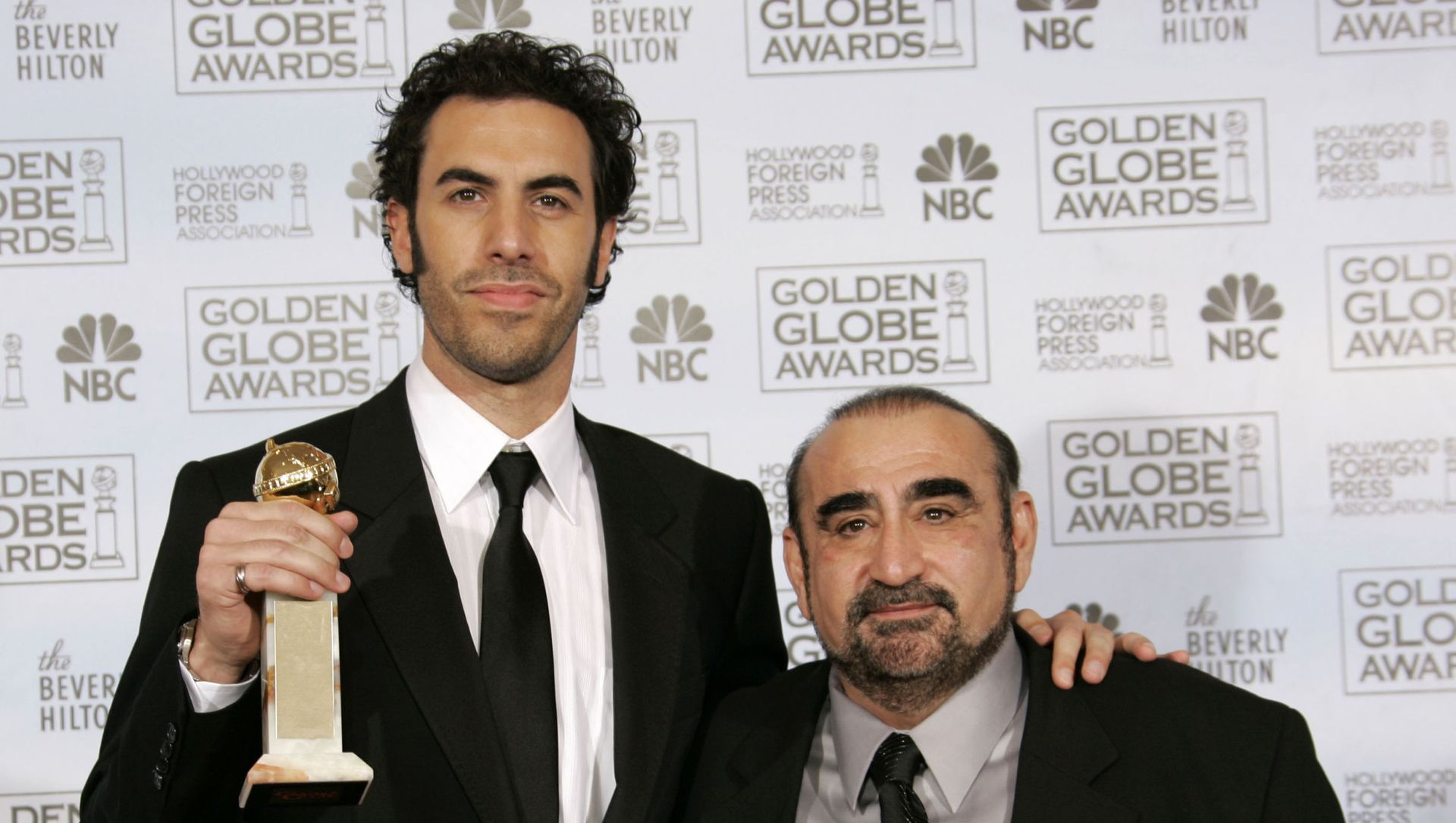 Sacha Baron Cohen poses with his co-star, Ken Davitian, Sacha Baron Cohen poses with his co-star, Ken Davitian, - Sputnik International, 1920, 05.02.2021