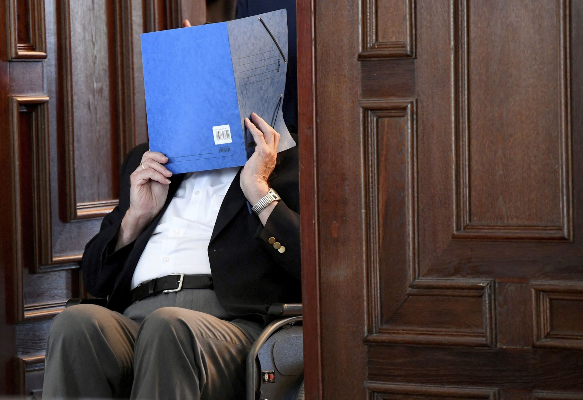 German Prosecutors Charge 95-Year-Old Ex-Nazi Camp Secretary Accomplice With Over 10,000 Murders German Prosecutors Charge 95-Year-Old Ex-Nazi Camp Secretary Accomplice With Over 10,000 Murders - Sputnik International, 1920, 06.02.2021