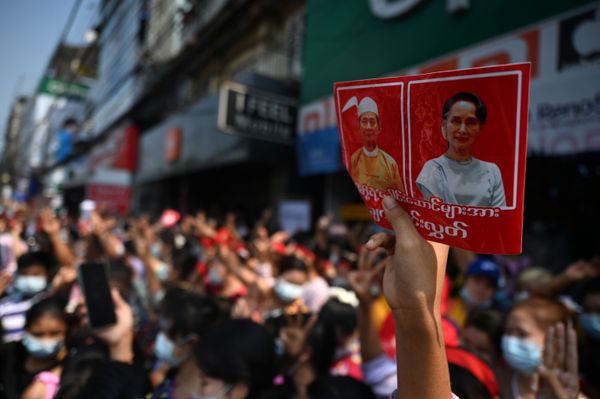 Thousands Rally Against Military Coup in Myanmar Thousands Rally Against Military Coup in Myanmar - Sputnik International