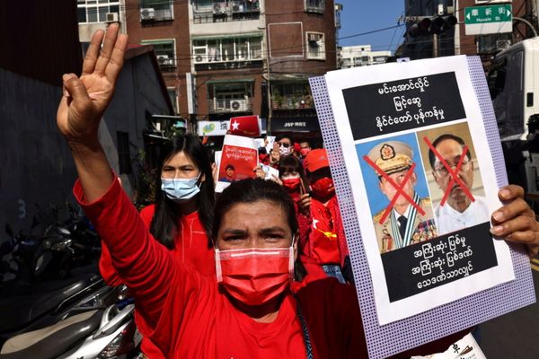 Thousands Rally Against Military Coup in Myanmar Thousands Rally Against Military Coup in Myanmar - Sputnik International