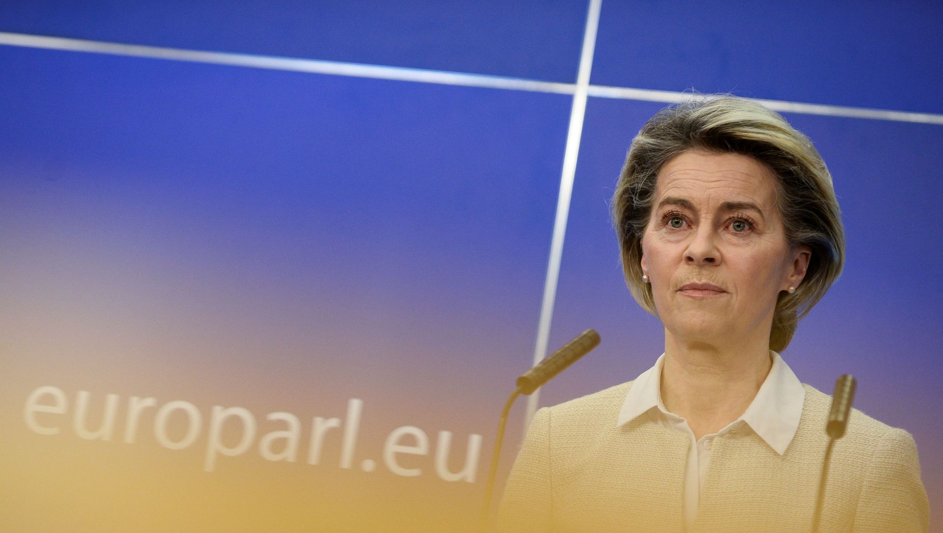 European Commission President Ursula von der Leyen attends a news conference in Brussels European Commission President Ursula von der Leyen attends a news conference in Brussels - Sputnik International, 1920, 12.02.2021