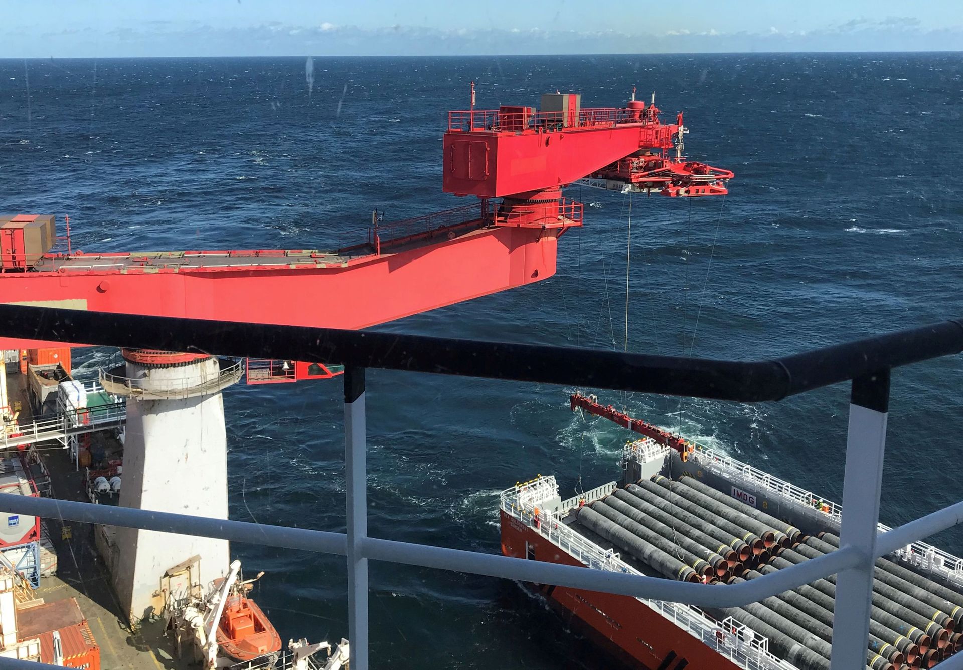 ‘Between a Rock and a Hard Place’:  Biden Reportedly Pressured Over New Sanctions on Nord Stream 2 - Sputnik International, 1920, 13.03.2021