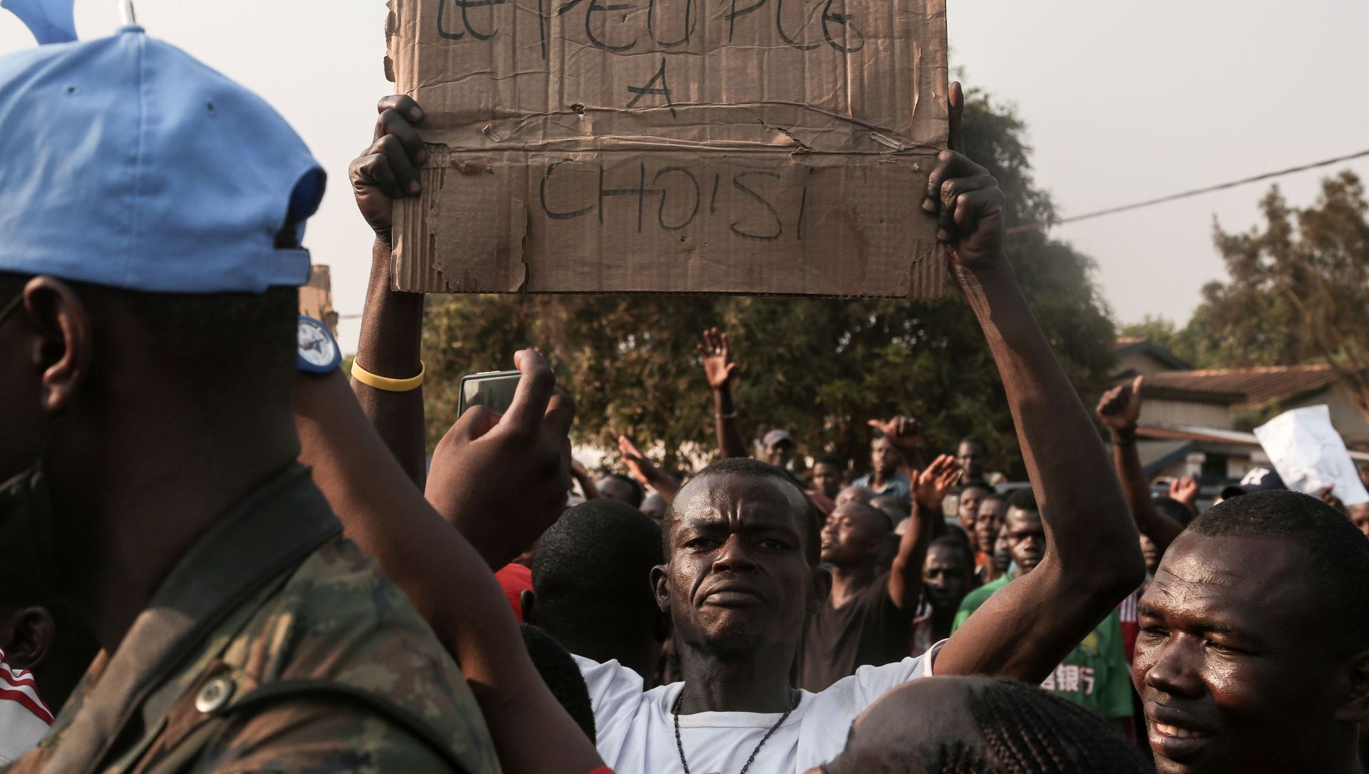 Supporters of President Faustin-Archange Touadera celebrate after highest court confirmed the re-election of Touadera, in Bangui, Central Africa Republic January 18, 2021. Supporters of President Faustin-Archange Touadera celebrate after highest court confirmed the re-election of Touadera, in Bangui, Central Africa Republic January 18, 2021. - Sputnik International, 1920, 13.02.2021