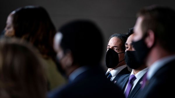 U.S. House lead impeachment manager Rep. Jamie Raskin (D-MD) listens during a news conference with fellow House impeachment managers on the fifth day of the impeachment trial of former U.S. President Donald Trump - Sputnik International