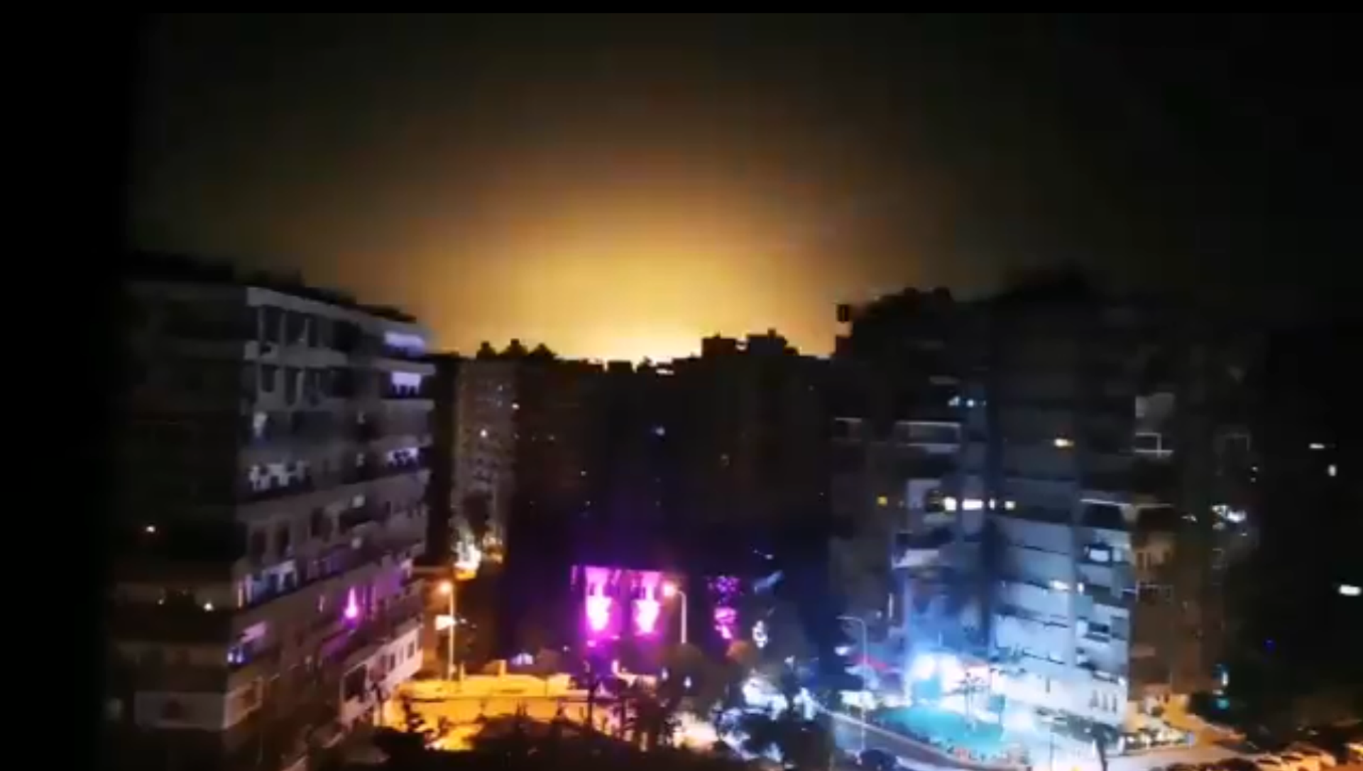 Screenshot from the video allegedly showing the moment of the Israeli aggression in the vicinity of Damascus, 15 February 2020 Screenshot from the video allegedly showing the moment of the Israeli aggression in the vicinity of Damascus, 15 February 2020 - Sputnik International, 1920, 15.02.2021