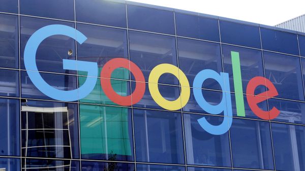 In this Sept. 24, 2019, file photo a sign is shown on a Google building at their campus in Mountain View, Calif. Google is formally pushing back on antitrust claims brought against it by the Justice Department two months ago. - Sputnik International
