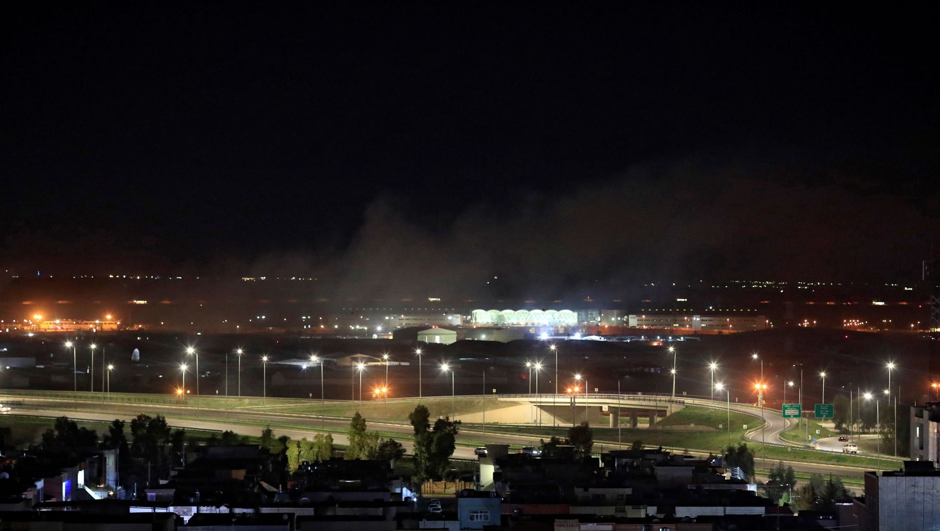 Smoke rises over the Erbil, after reports of mortar shells landing near Erbil airport, Iraq February 15, 2021. Smoke rises over the Erbil, after reports of mortar shells landing near Erbil airport, Iraq February 15, 2021. - Sputnik International, 1920, 15.02.2021
