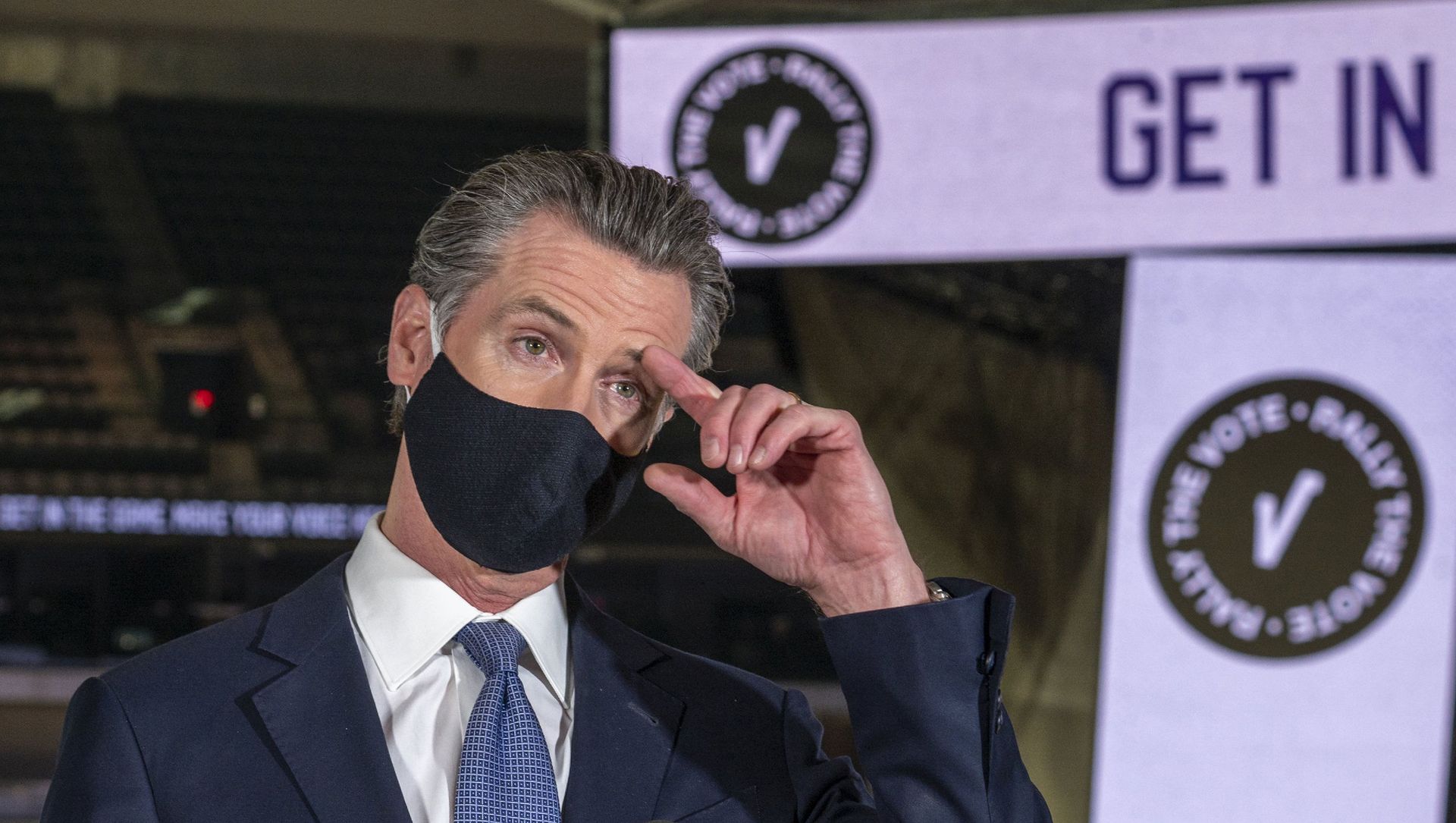 In this Oct 29, 2020, file photo, California Gov. Gavin Newsom speaks to reporters at Golden 1 Center in Sacramento, Calif. Gov. Newsom is facing a possible recall election as the nation's most populous state struggles to emerge from the coronavirus crisis In this Oct 29, 2020, file photo, California Gov. Gavin Newsom speaks to reporters at Golden 1 Center in Sacramento, Calif. Gov. Newsom is facing a possible recall election as the nation's most populous state struggles to emerge from the coronavirus crisis - Sputnik International, 1920, 18.06.2021