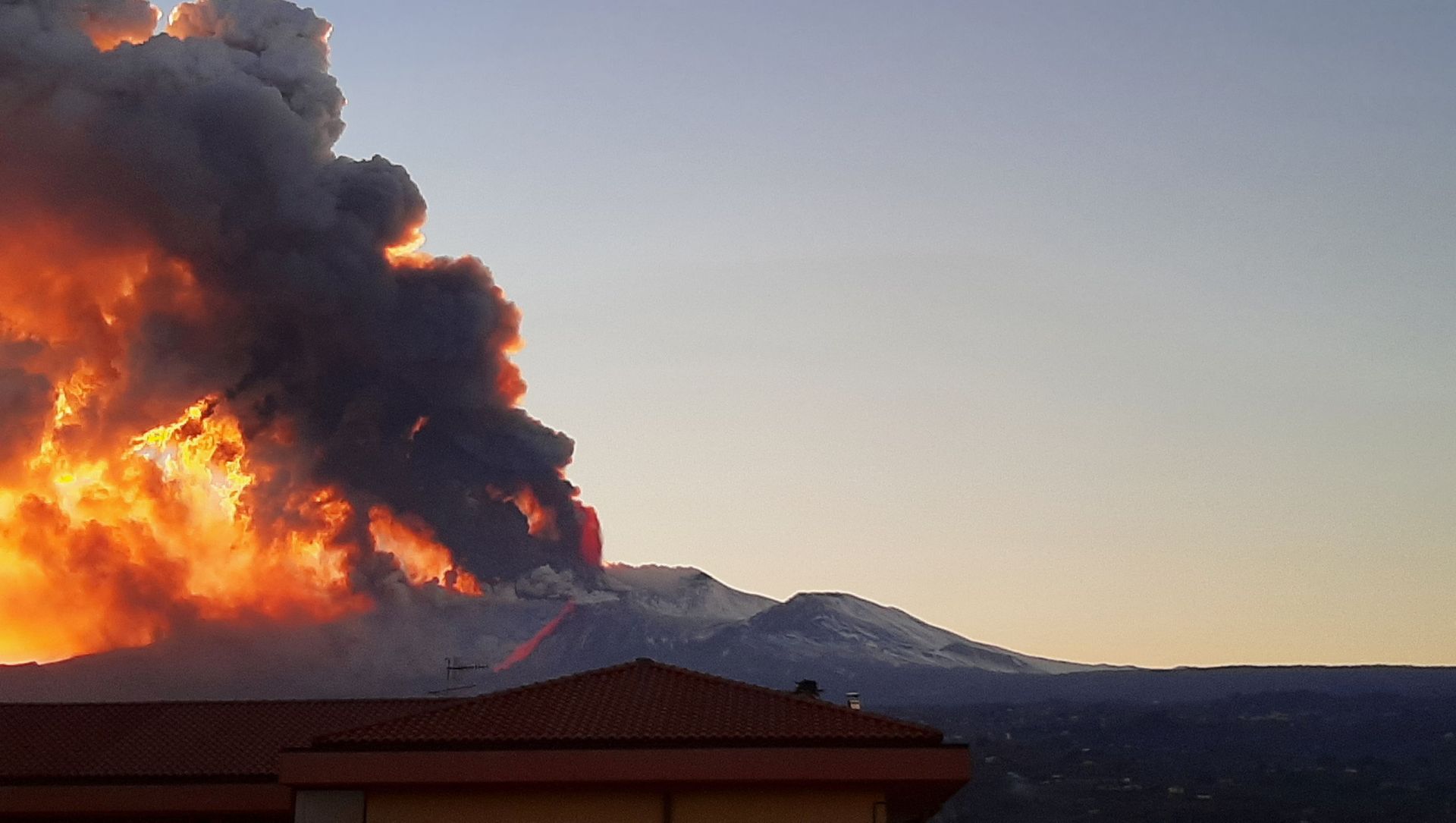 Ash spews from Mount Etna as Europe's most active volcano erupts as seen from Riposto, Italy, February 16, 2021 in this image taken from social media. Ash spews from Mount Etna as Europe's most active volcano erupts as seen from Riposto, Italy, February 16, 2021 in this image taken from social media. - Sputnik International, 1920, 19.02.2021