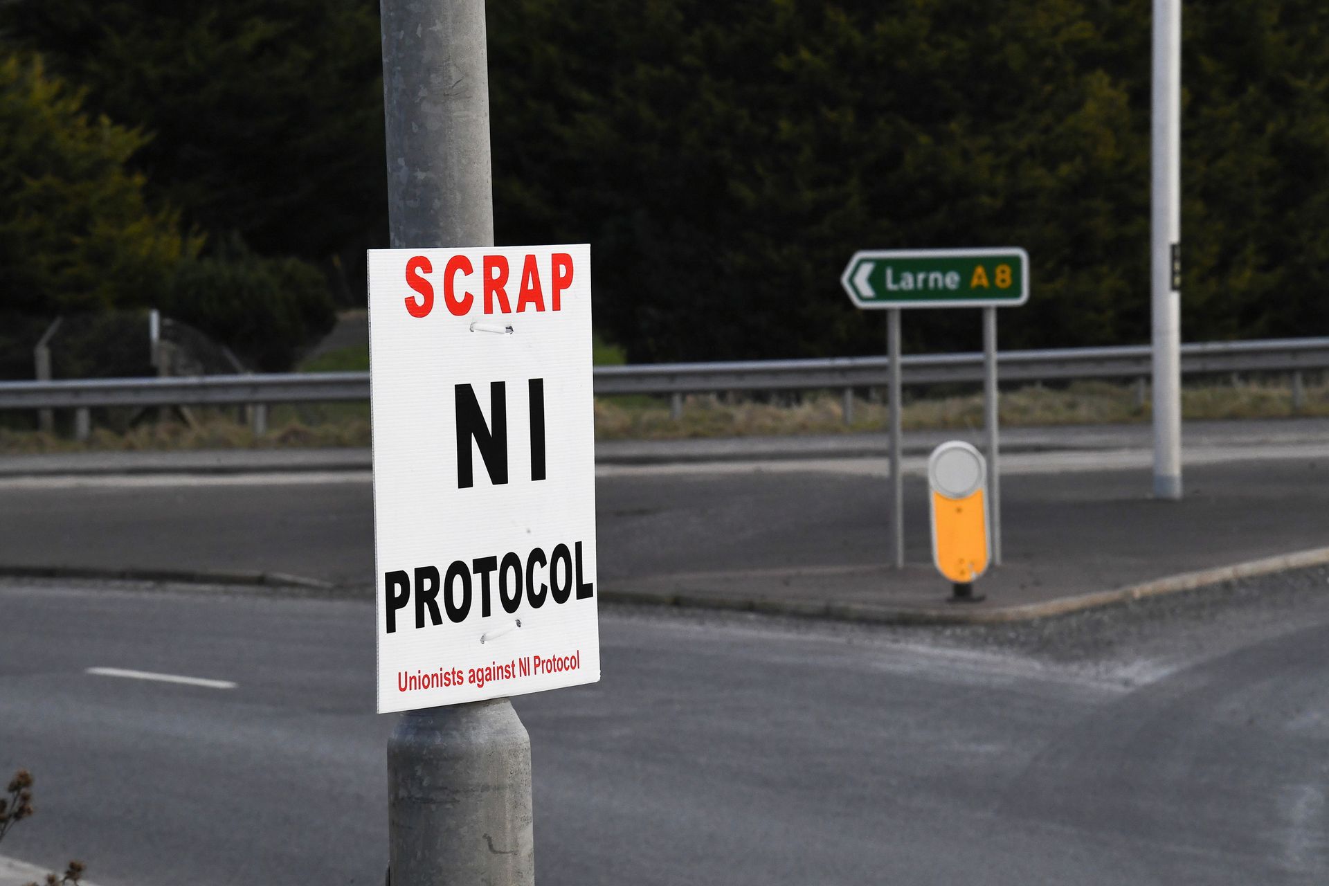 Northern Ireland's First Minister Accuses EU of Placing Trading Bloc Over Good Friday Agreement - Sputnik International, 1920, 05.03.2021