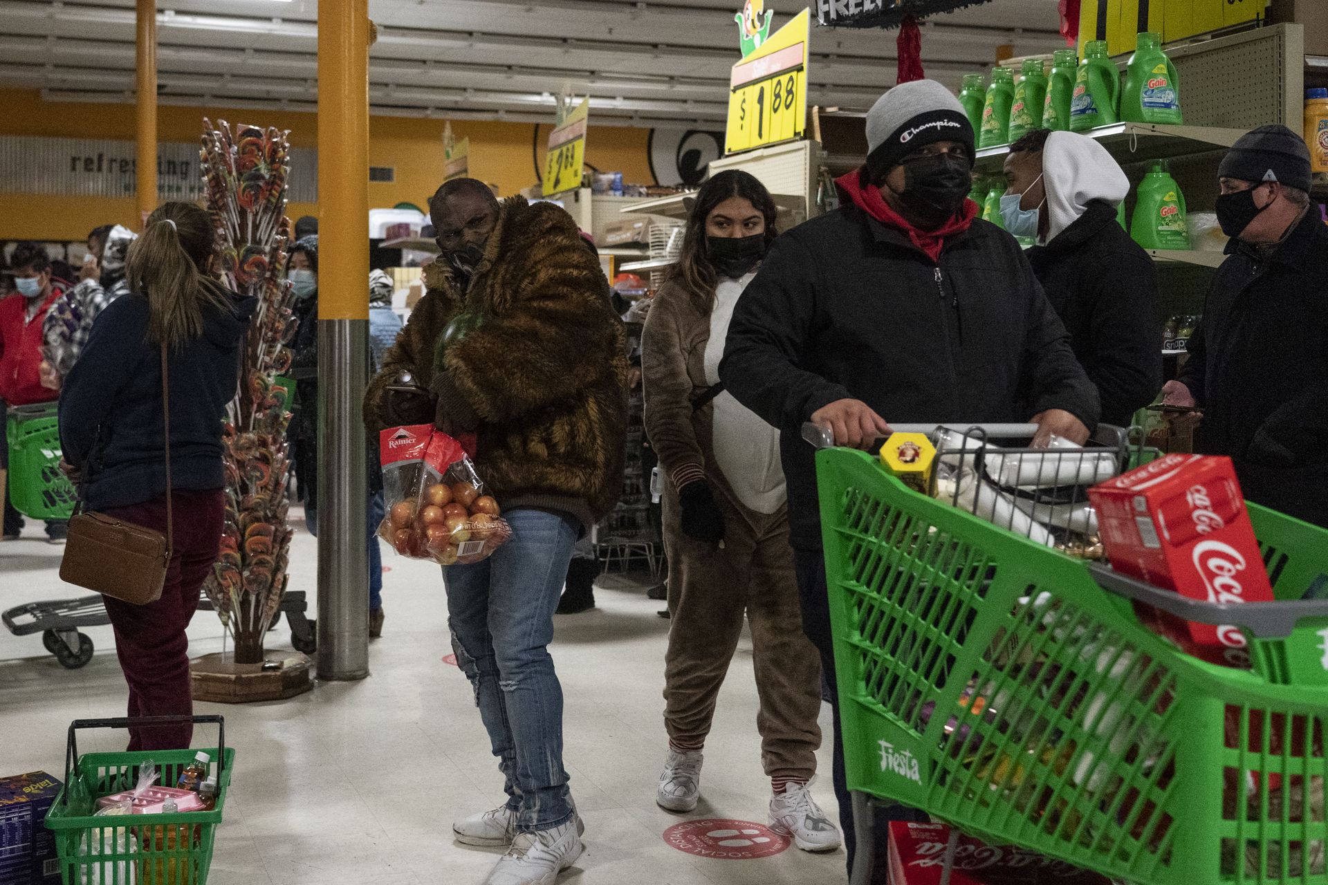 Texas Residents Share Stories of Withstanding Snow 'Armageddon' - Sputnik International, 1920, 17.02.2021