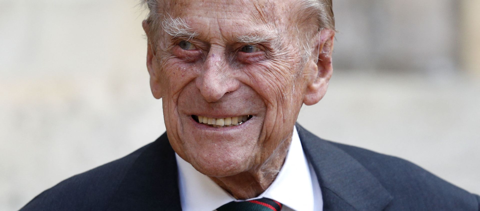 Britain's Prince Philip (C), Duke of Edinburgh takes part in the transfer of the Colonel-in-Chief of The Rifles at Windsor castle in Windsor on July 22, 2020 Britain's Prince Philip (C), Duke of Edinburgh takes part in the transfer of the Colonel-in-Chief of The Rifles at Windsor castle in Windsor on July 22, 2020 - Sputnik International, 1920, 17.02.2021