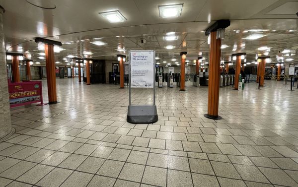 Empty Piccadilly Circus underground station during national lockdown in the UK, 15 February 2021. Empty Piccadilly Circus underground station during national lockdown in the UK, 15 February 2021. - Sputnik International