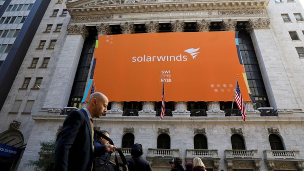 SolarWinds Corp. banner hangs at the New York Stock Exchange (NYSE) on the IPO day of the company in New York, U.S., October 19, 2018. - Sputnik International