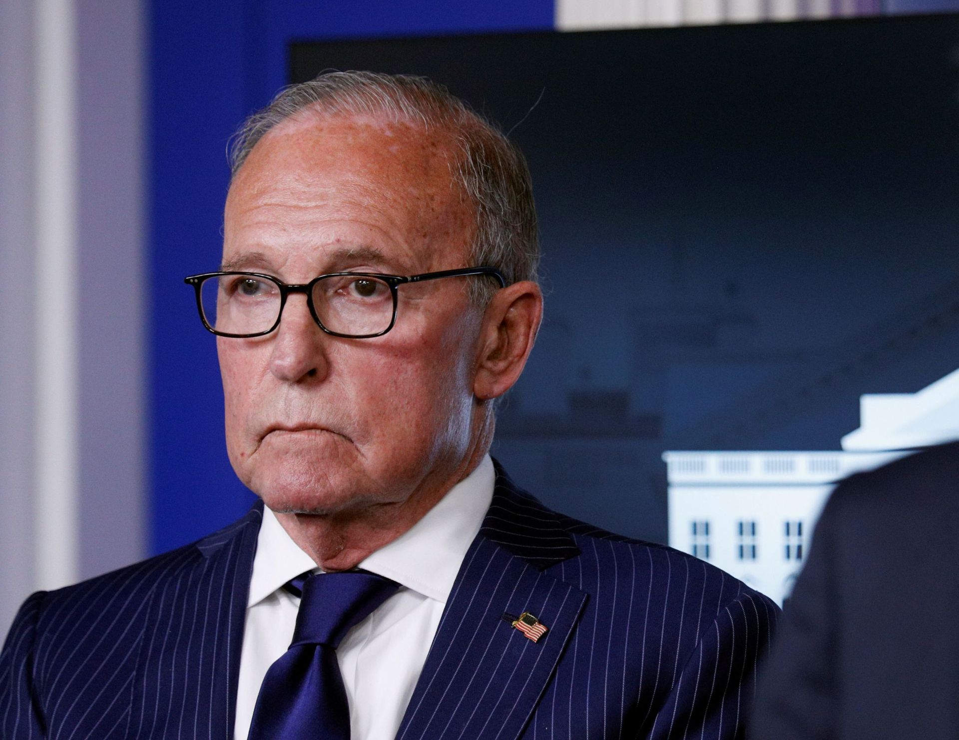 'Bulls**t': Trump Era Official Kudlow Heard Blasting Harris' 'False' Claims on Vaccine Rollout 'Bulls**t': Trump Era Official Kudlow Heard Blasting Harris' 'False' Claims on Vaccine Rollout - Sputnik International, 1920, 18.02.2021