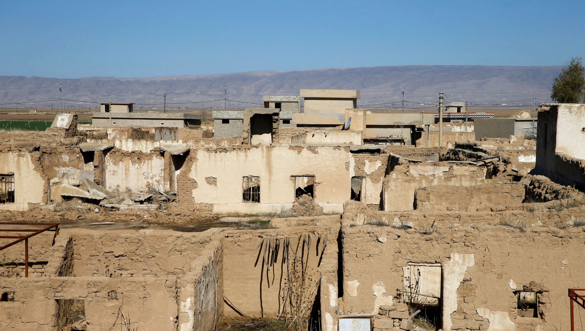 A view shows remains of houses destroyed in past Islamic State militant attacks, in Kojo, Iraq February 7, 2021. Picture taken February 7, 2021. A view shows remains of houses destroyed in past Islamic State militant attacks, in Kojo, Iraq February 7, 2021. Picture taken February 7, 2021. - Sputnik International, 1920, 18.02.2021