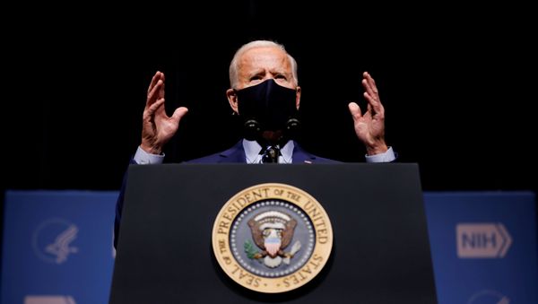 FILE PHOTO: U.S. President Joe Biden visits the National Institutes of Health (NIH) in Bethesda, Maryland - Sputnik International