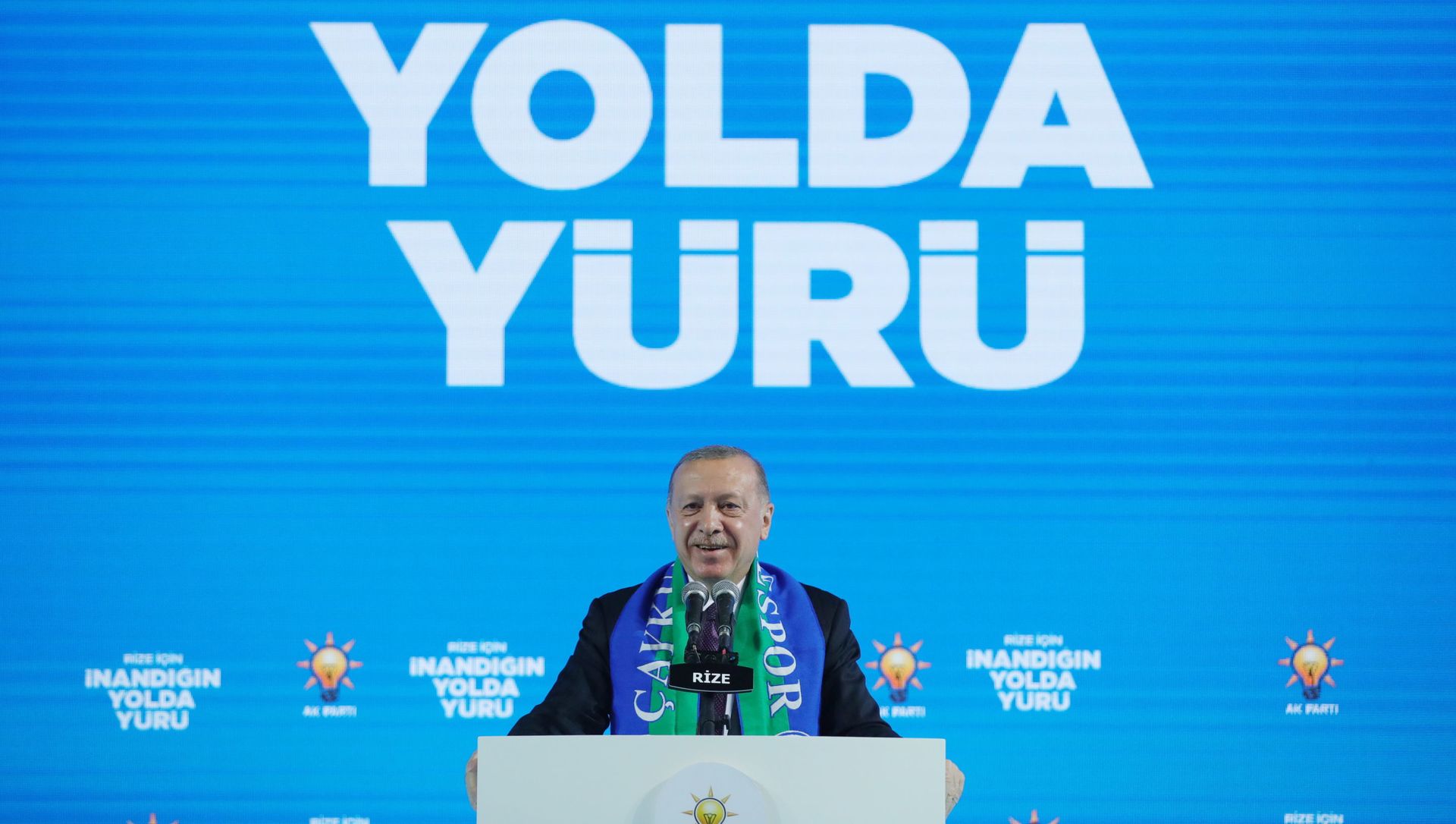 Turkish President Tayyip Erdogan addresses members of his ruling AK Party (AKP) during a meeting in Rize, Turkey, February 15, 2021. Turkish President Tayyip Erdogan addresses members of his ruling AK Party (AKP) during a meeting in Rize, Turkey, February 15, 2021. - Sputnik International, 1920, 21.02.2021