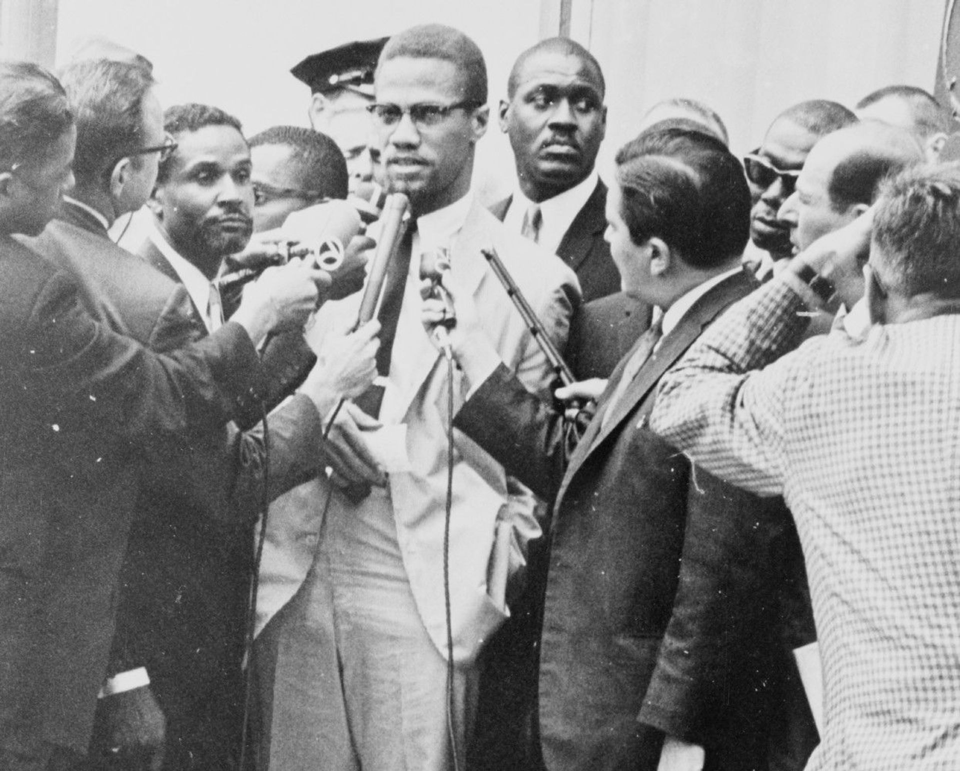 Video: Malcolm X's Family Reveals Evidence Allegedly Implicating FBI, NYPD in Leader's Assassination - Sputnik International, 1920, 23.02.2021