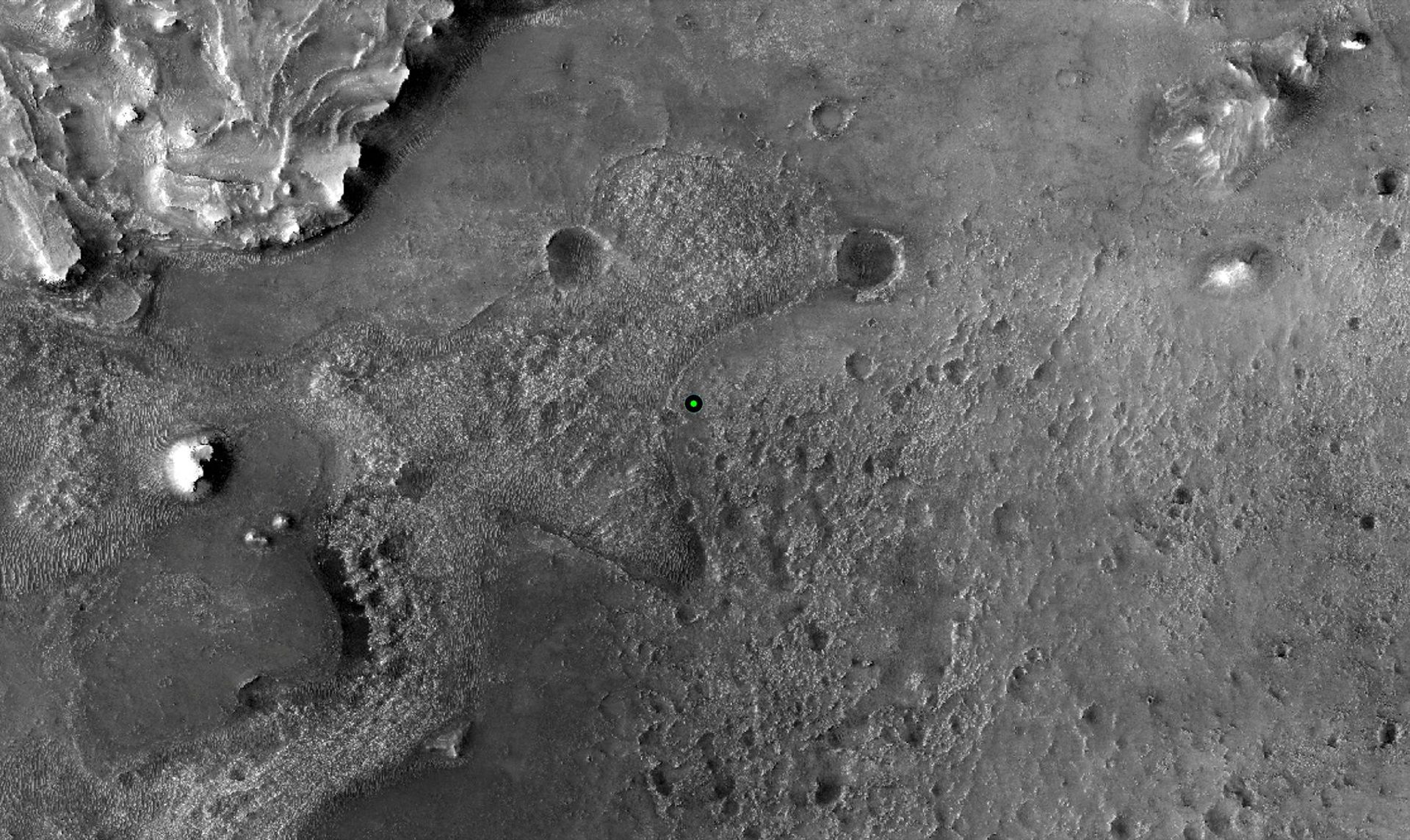 Listen: Perseverance Rover Records Sounds of Driving on Mars Listen: Perseverance Rover Records Sounds of Driving on Mars - Sputnik International, 1920, 18.03.2021